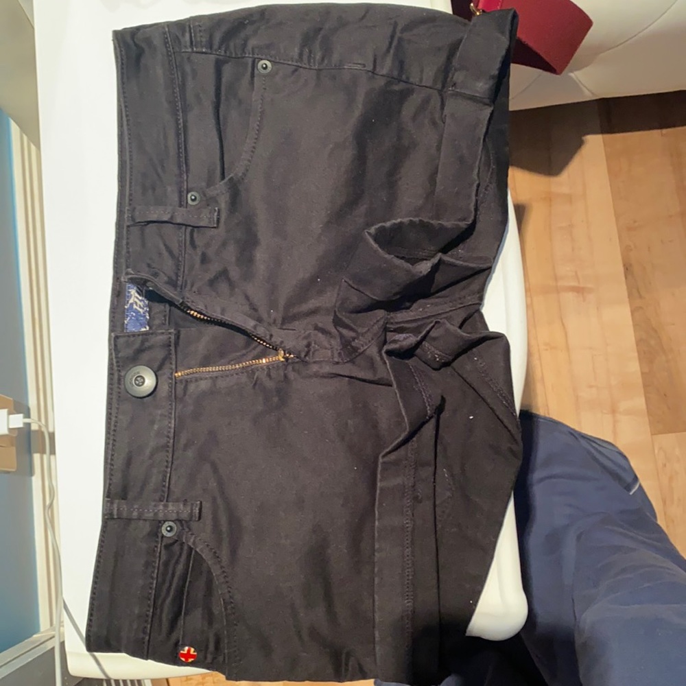 Blaxk Hudson shorts (soft material) size 28